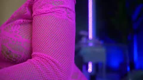 Snapshot of carolinapetra chatting on 18, 6, 2026 Mellany online show from 18, 6, 2026