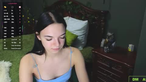 Snapshot of caroline_hey chatting on 5, 10, 2025 Mary and Carol online show from 5, 10, 2025
