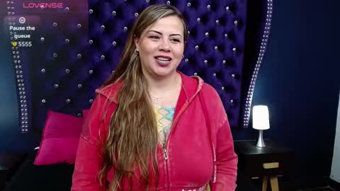  CAROLINE  online show from 11, 9, 2025