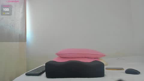 Snapshot of caroline_tovar_ chatting on 6, 12, 2024 Caroline Tovar   Lovense is active my orgasms in your hands Give me more pleasure and make me cum online show from 6, 12, 2024