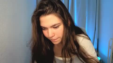 Caroline online show from 26, 9, 2025