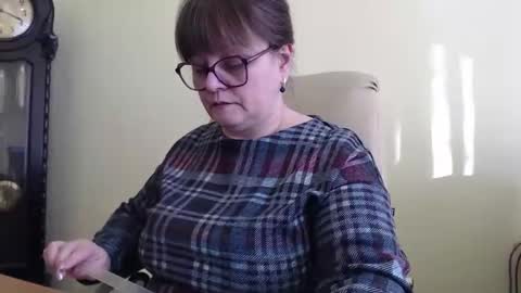 CarolineDream  online show from 10, 2, 2025