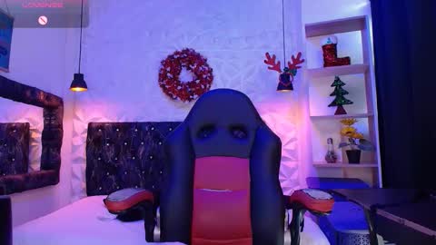 Snapshot of carolinescoth_dl chatting on 14, 12, 2024 Caroline Scoth online show from 14, 12, 2024