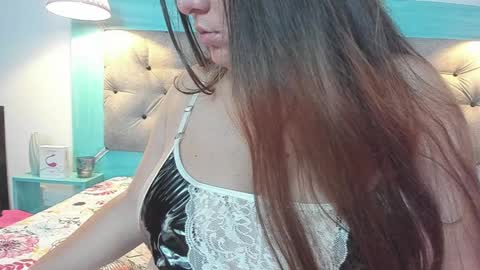 caro online show from 2, 1, 2025