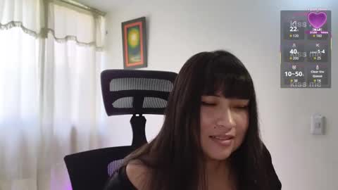 Snapshot of caroll_luna chatting on 23, 10, 2025 kitty online show from 23, 10, 2025
