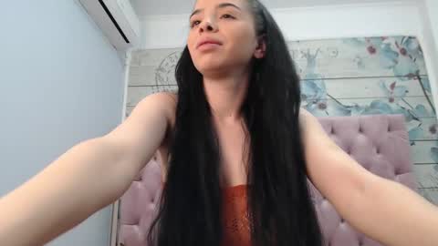 CarollaOxy online show from 28, 1, 2025