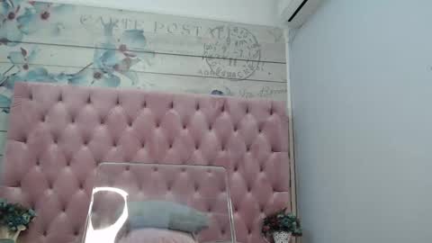 CarollaOxy online show from 18, 2, 2025