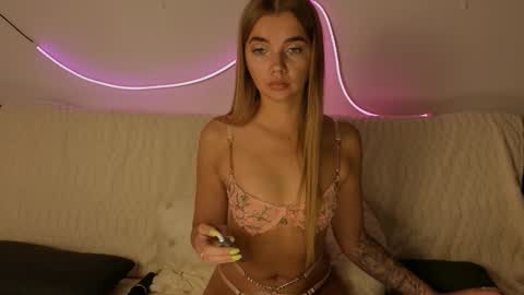 carriebradshawww online show from 9, 10, 2025