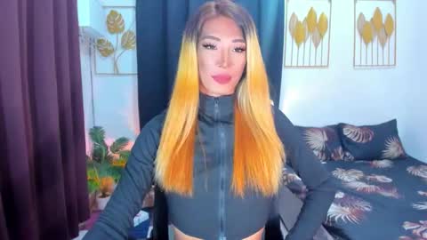 casandrawilson online show from 22, 10, 2025