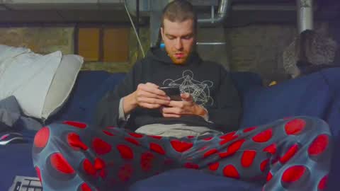 Snapshot of caseycasual24 chatting on 15, 12, 2024 casey online show from 15, 12, 2024