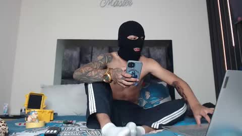 Snapshot of cash_master77 chatting on 7, 2, 2025 Cash Master777 online show from 7, 2, 2025