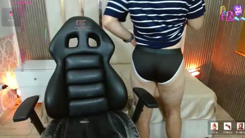 Snapshot of caspian_tay chatting on 7, 2, 2026 caspian_tay online show from 7, 2, 2026