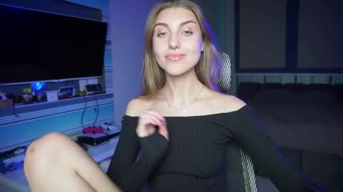 Seductress Cassia  FINDOM AND SADISM  NO NUDE online show from 12, 10, 2025