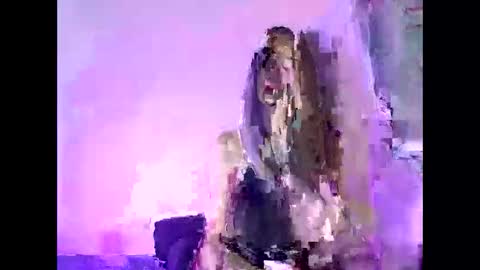 Snapshot of cassie1023 chatting on 15, 4, 2026 kitkat online show from 15, 4, 2026