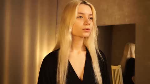 Cassie online show from 8, 3, 2025