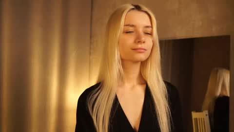 Cassie online show from 9, 3, 2025