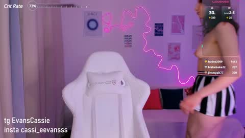Snapshot of cassie_evansss chatting on 1, 2, 2025 Cassie online show from 1, 2, 2025