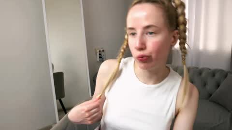 Cassie online show from 19, 4, 2026