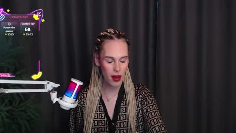 Cassie online show from 18, 12, 2025