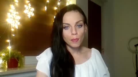 Cassie online show from 8, 1, 2025