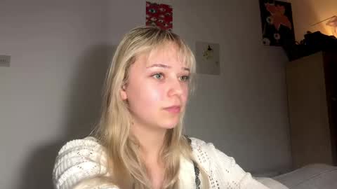 Olivia online show from 23, 3, 2026