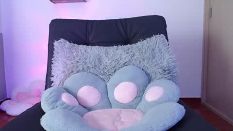 Snapshot of cat_black___ chatting on 28, 1, 2025 cat online show from 28, 1, 2025