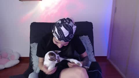Snapshot of cat_black___ chatting on 31, 1, 2025 cat online show from 31, 1, 2025