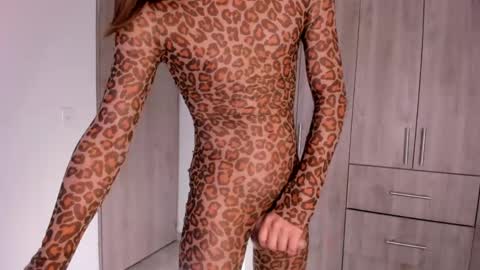 Snapshot of cata_n_cami chatting on 31, 5, 2026 cata_n_cami online show from 31, 5, 2026