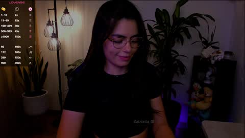 Snapshot of catalella_01 chatting on 8, 12, 2024 MACARENA online show from 8, 12, 2024
