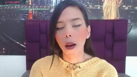 Queen Catalella online show from 5, 3, 2026