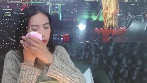 Queen Catalella online show from 2, 4, 2026