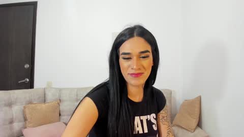 celiscatalina instagram online show from 13, 12, 2024
