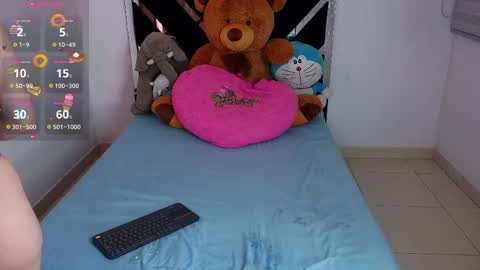 Snapshot of catalina_smith__ chatting on 2, 10, 2025 Catalina online show from 2, 10, 2025