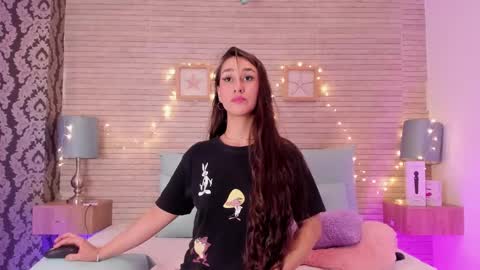 Snapshot of catalinnathompson chatting on 29, 12, 2024 CatalinnaThompson online show from 29, 12, 2024