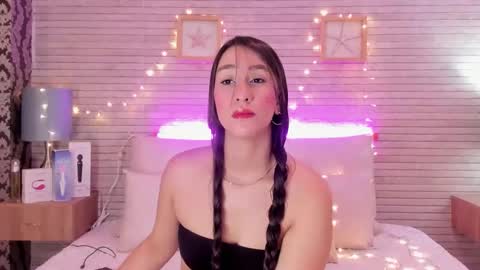 Snapshot of catalinnathompson chatting on 12, 2, 2025 CatalinnaThompson online show from 12, 2, 2025
