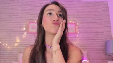 Snapshot of catalinnathompson chatting on 7, 3, 2025 CatalinnaThompson online show from 7, 3, 2025