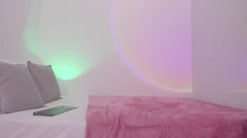      online show from 18, 6, 2026