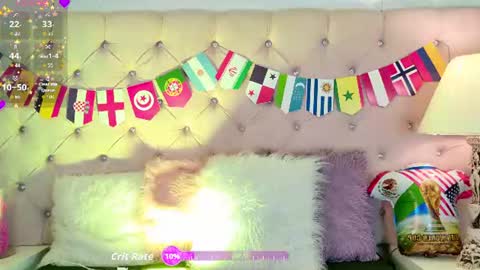 Snapshot of caterinaromano_ chatting on 17, 6, 2026 CaterinaRomano online show from 17, 6, 2026