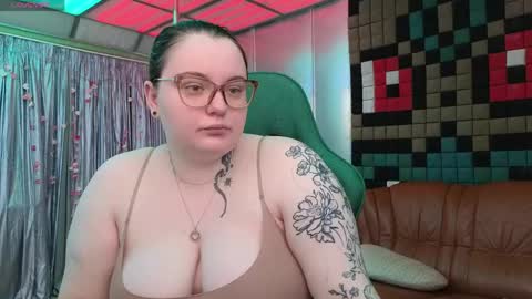 Snapshot of catherineclaire chatting on 14, 5, 2026 catherineclaire online show from 14, 5, 2026