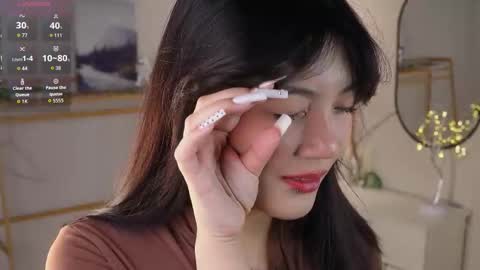 Snapshot of catheryneells chatting on 18, 12, 2025 Lee online show from 18, 12, 2025