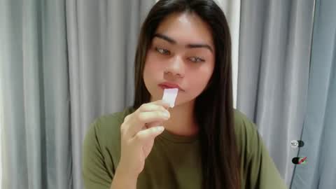 cathy_ho online show from 19, 2, 2025