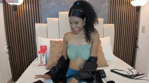 catiusca_reyes_03 online show from 2, 12, 2025