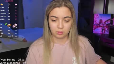 Catrina or just Cat online show from 2, 2, 2025