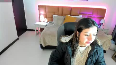 Snapshot of catti_brie_ chatting on 11, 6, 2026 catti_brie_ online show from 11, 6, 2026