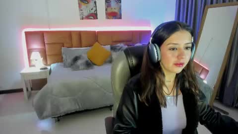 Snapshot of catti_brie_ chatting on 23, 6, 2026 catti_brie_ online show from 23, 6, 2026