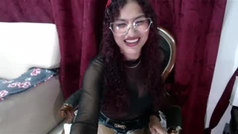 Snapshot of cattleya1618 chatting on 19, 12, 2024 cattleya online show from 19, 12, 2024