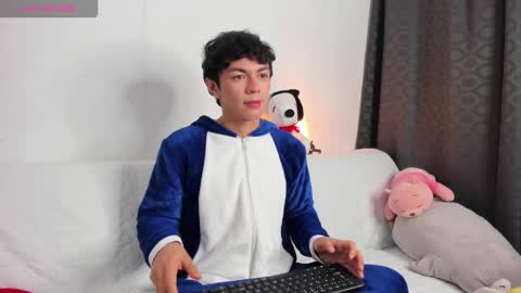 Cayden online show from 17, 11, 2025