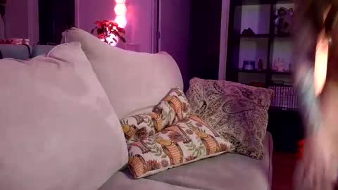 Cayla online show from 14, 2, 2026