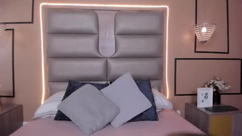 caylincollins online show from 3, 2, 2026