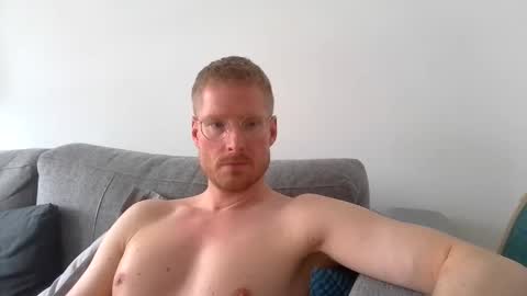 Snapshot of ccloser87 chatting on 15, 2, 2026 ccloser87 online show from 15, 2, 2026